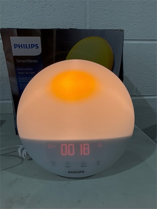 Philips SmartSleep Wake-up Light, Colored Sunrise and Sunset Sim - photo 4