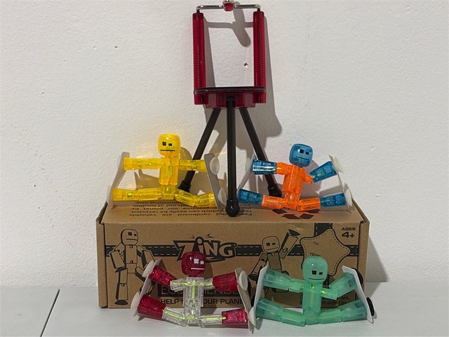 Zing Stikbot 4 Pack with Tripod Clears & Glow in the Dark - photo 3