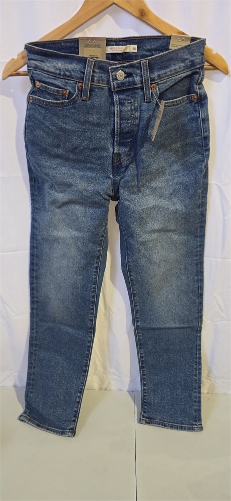 SIZE 26 Levi's Women's Wedgie Straight Jeans (New) - photo 3