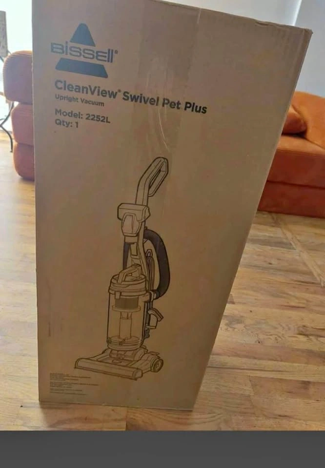 Bissell CleanView Swivel Pet Plus Upright Vacuum 2252L