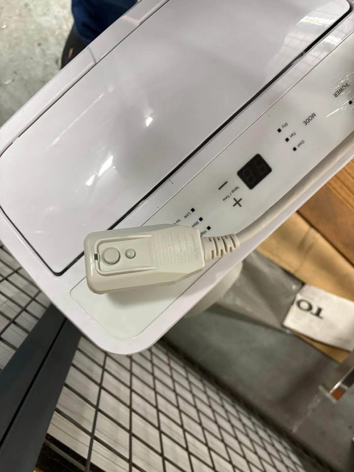 GE 10,000 BTU Portable Air Conditioner - photo 3