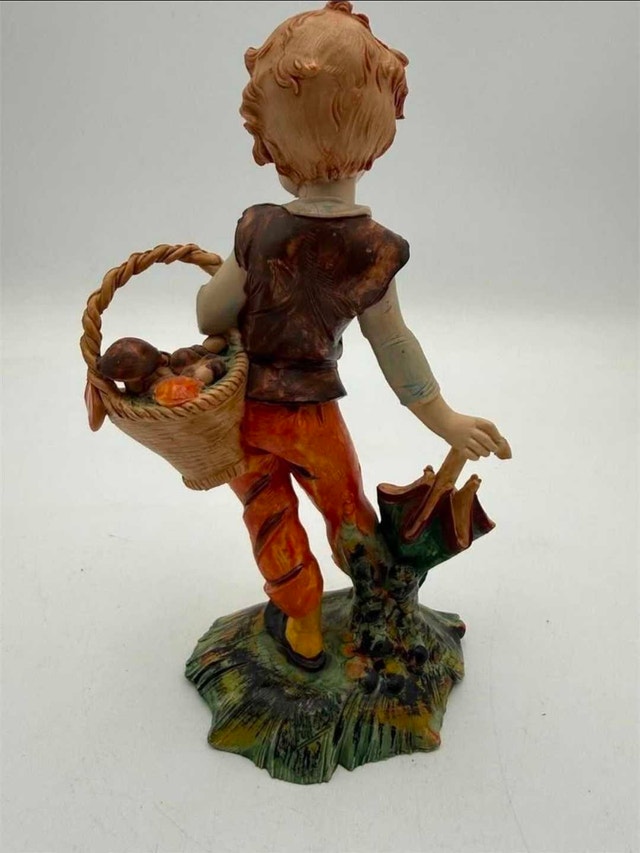 Vintage Italian Boy Figurine - photo 2