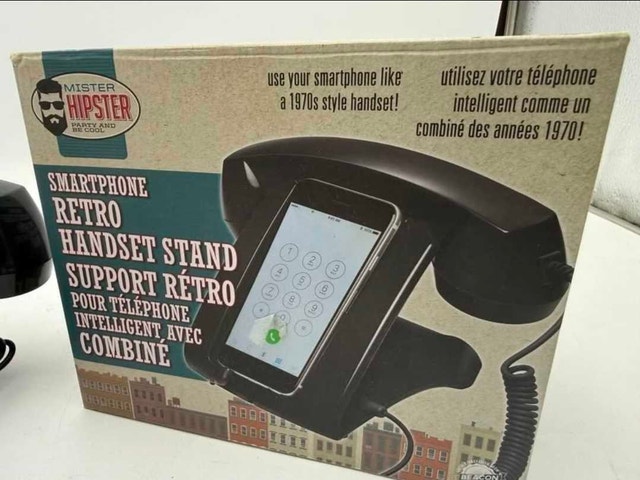 Mister Hipster Smartphone Retro Handset Stand - photo 2