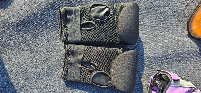 Century Martial Arts Gloves - photo 3