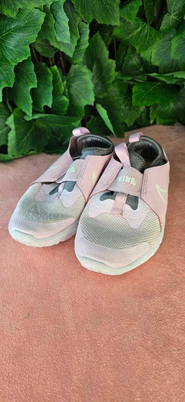 Nike Flex Runner Sneakers (Size 2Y) - photo 3