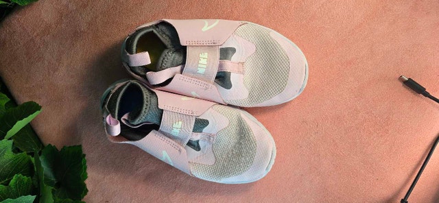Nike Flex Runner Sneakers (Size 2Y) - photo 4