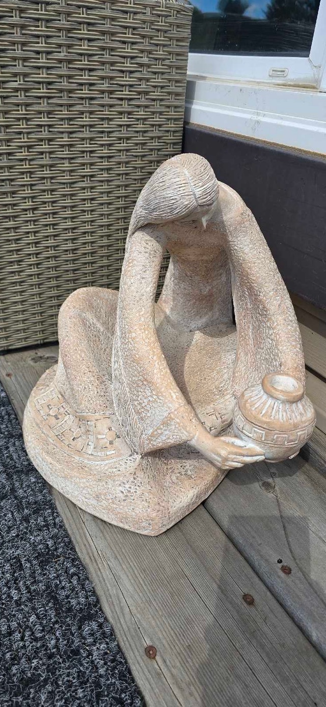 Austin Sculpture La Olla De La Vida