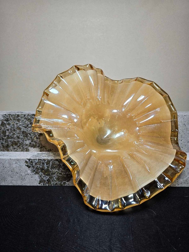 Amber Iridescent Heart Shaped Glass Dish - photo 5