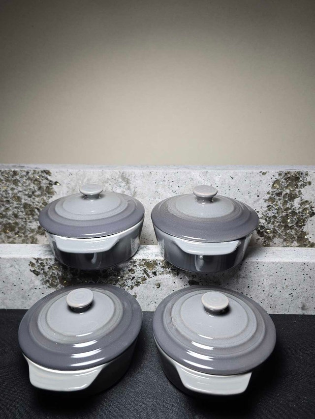 Le Creuset Mini Cocottes - photo 2