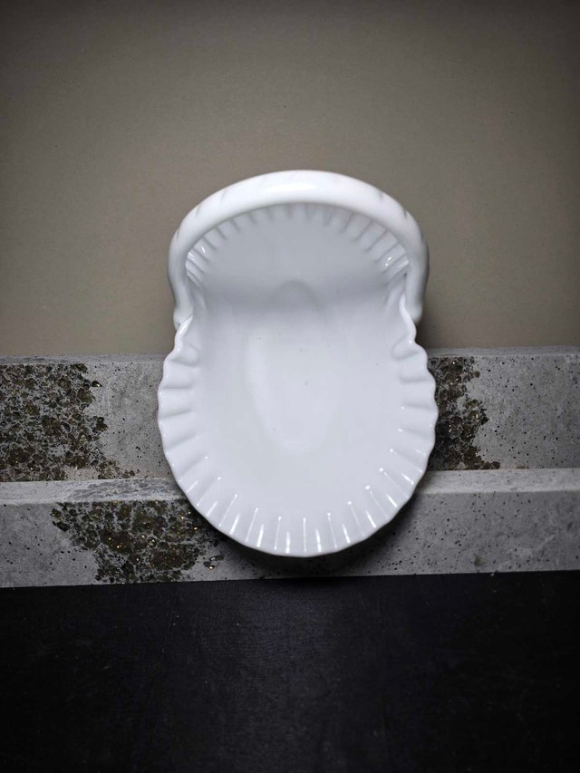 Fenton Milk Glass Hobnail Basket - photo 4