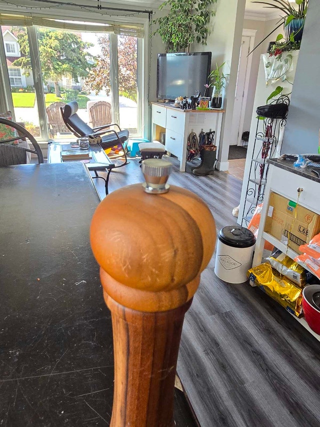 Wooden Pepper Mill - photo 2