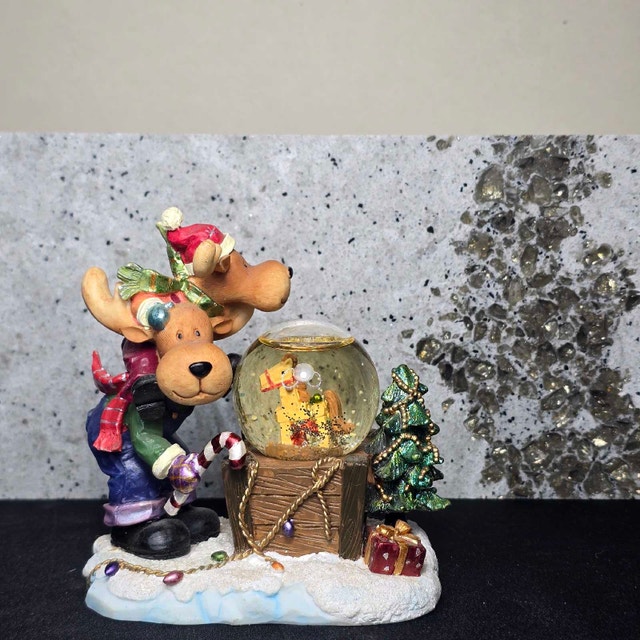 Mini moose water globe - photo 2