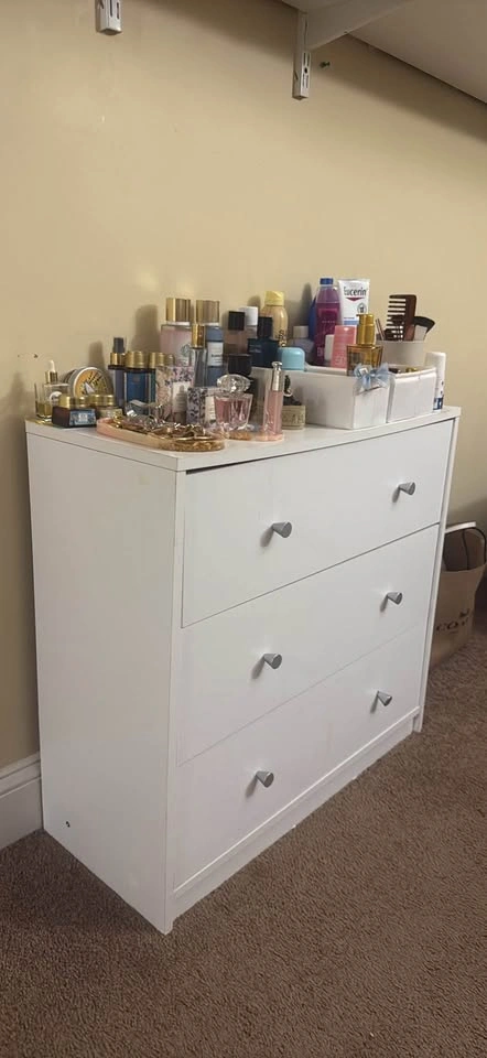 Dresser - photo 2