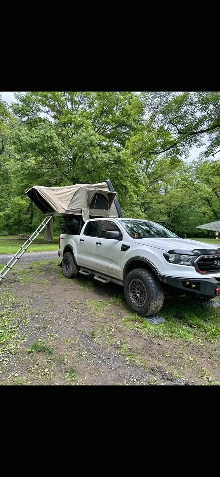 ASANEST Hard Shell Rooftop Tent