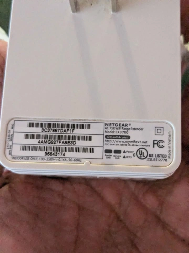 NETGEAR AC1200 Wi-Fi Range Extender (EX6120) - photo 3