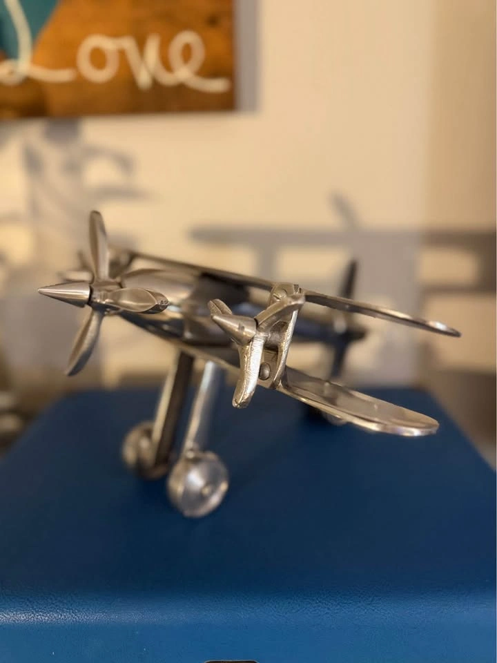 VTG art deco diecast aluminum airplane - photo 2