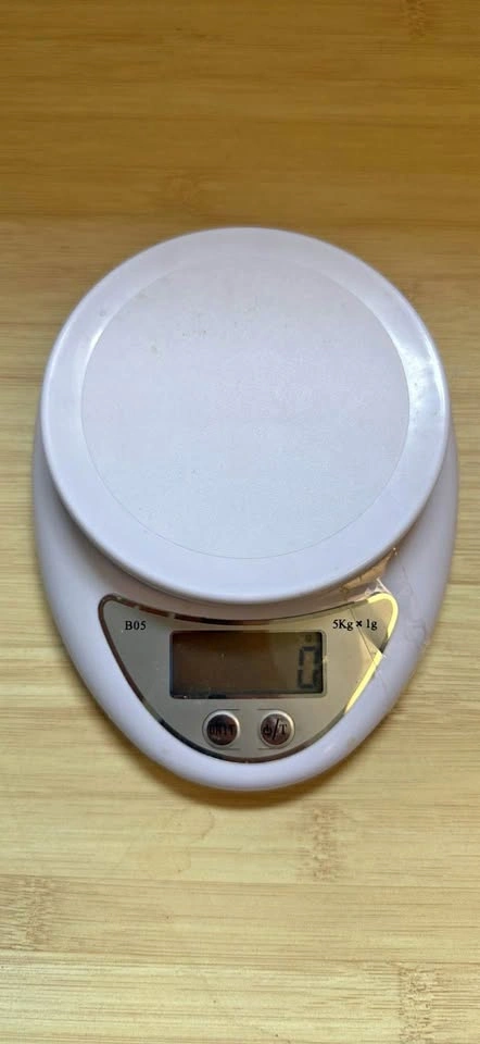 B05 Digital Kitchen Scale 5kg x 1g