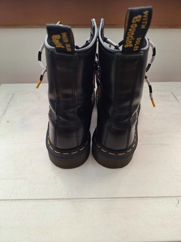 Dr. Martens - photo 3