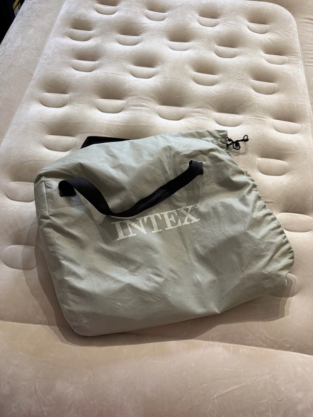 Intex Air Mattress - photo 2