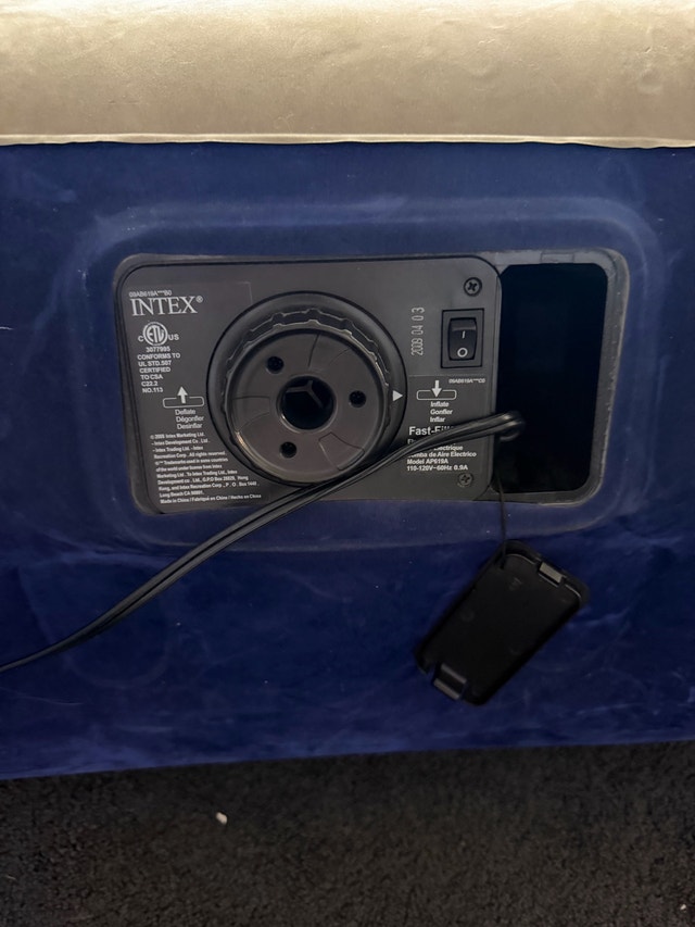 Intex Air Mattress - photo 3