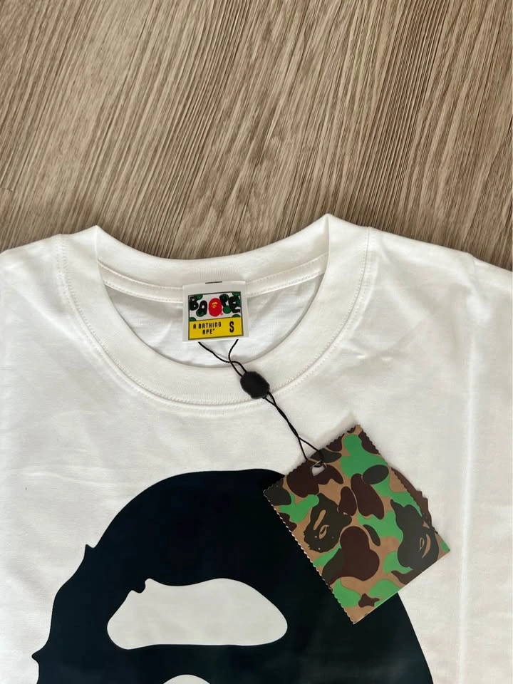 A Bathing Ape x New Balance T-Shirt Size S - photo 3
