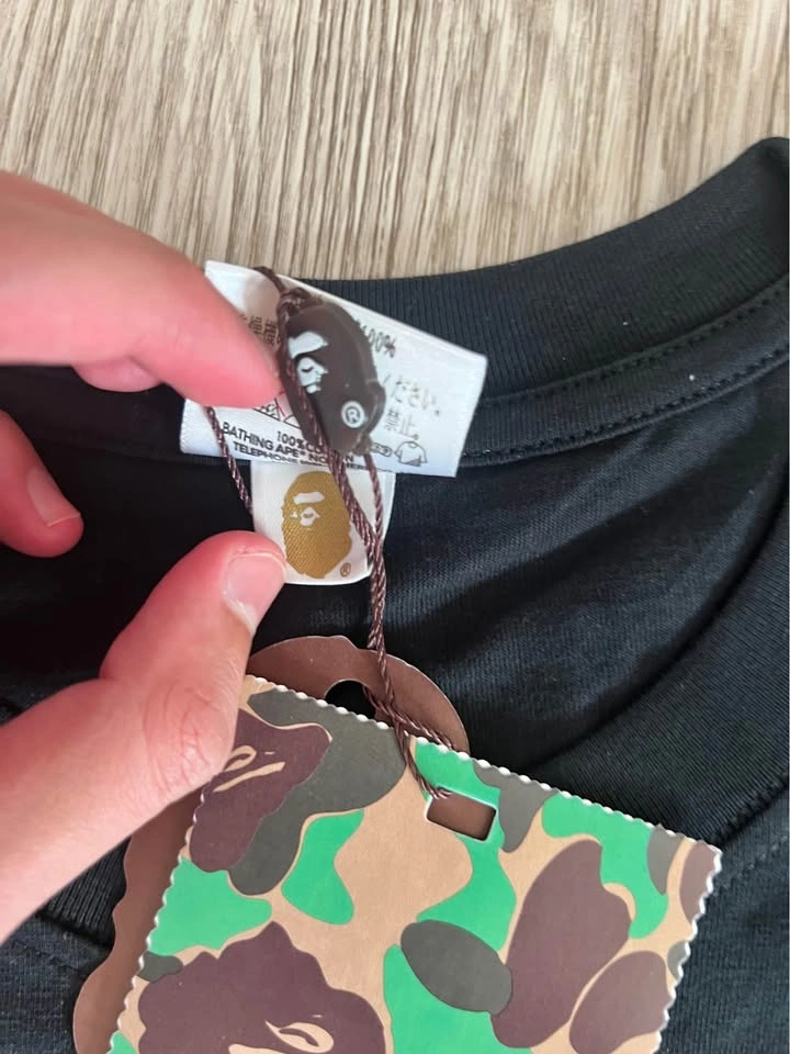 A Bathing Ape (BAPE) T-Shirt - photo 4