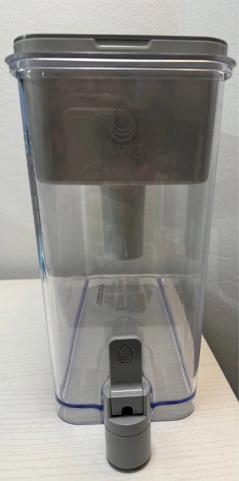 Brita UltraMax Water Filter & Dispenser 27-cup Gray Top - photo 4
