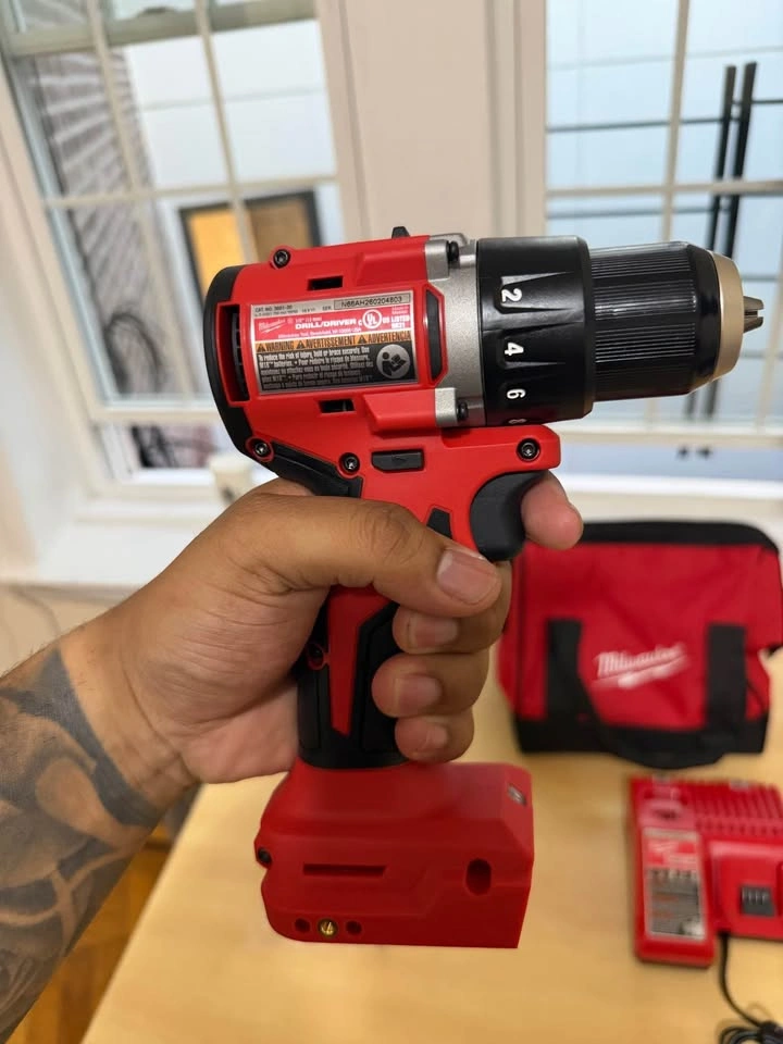 Milwaukee M18 Compact Brushless 1/2” Drill/Driver Kit 3601-21P - photo 3