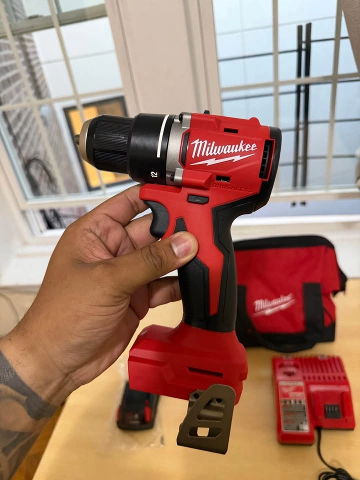 Milwaukee M18 Compact Brushless 1/2” Drill/Driver Kit 3601-21P - photo 4