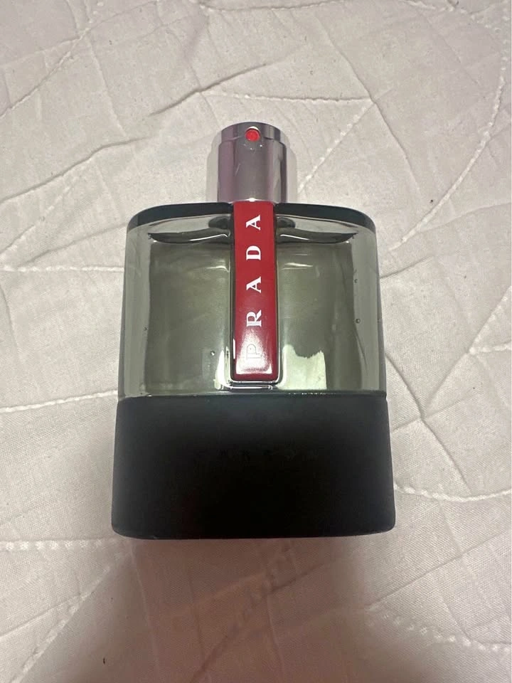Prada carbon Eau de Toilette 100ml