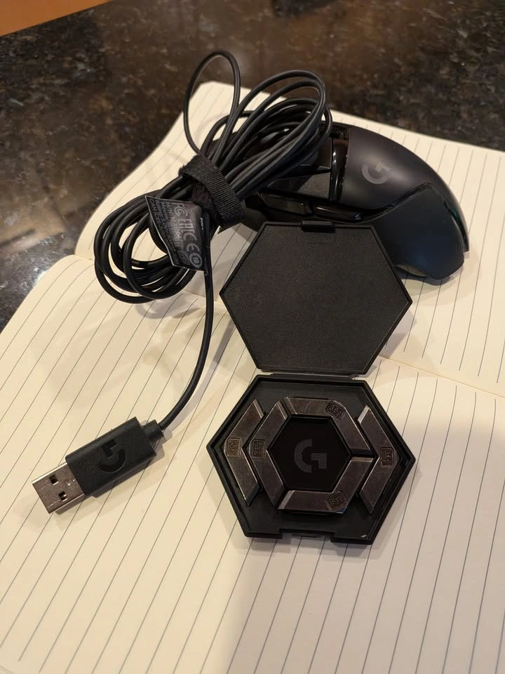 Logitech G502 HERO Wired Gaming Mouse - photo 2