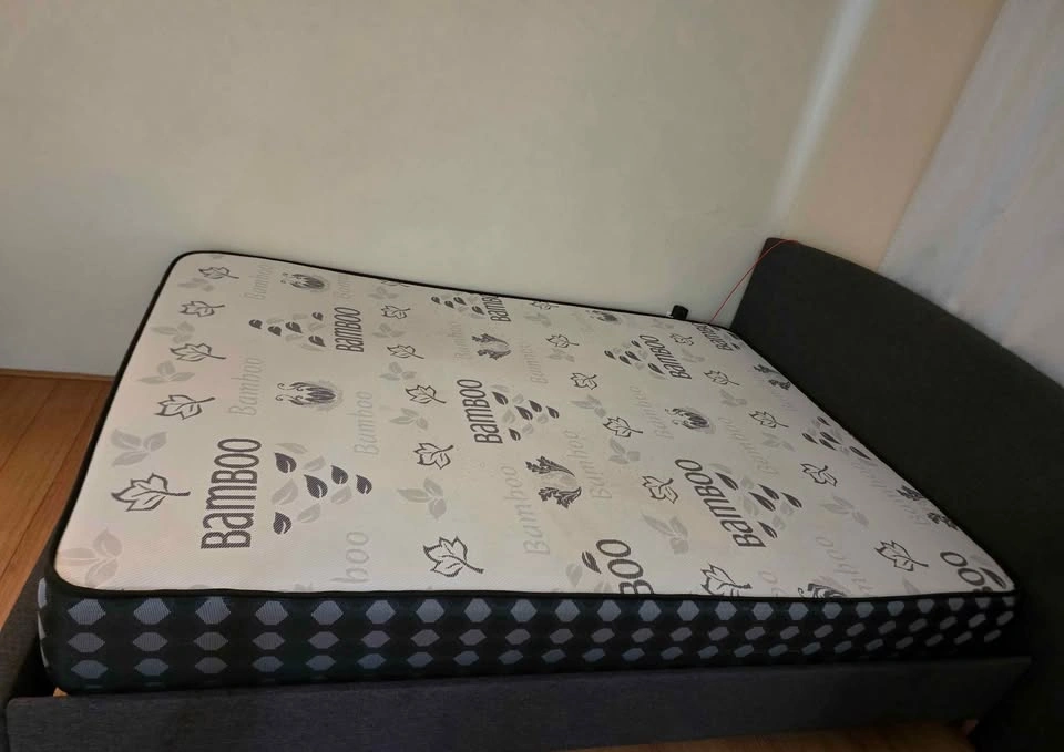 Bamboo Brand Mattress- Queen size - photo 2