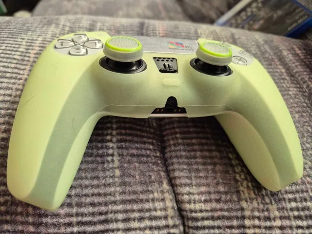 Sony DualSense Wireless Controller - photo 2