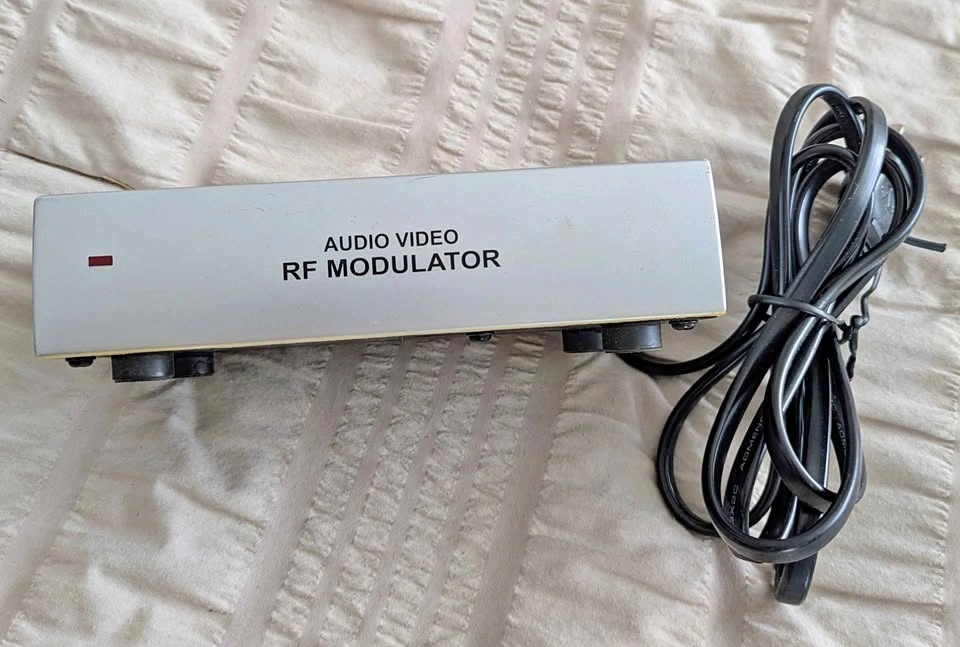 Audio Video RF Modulator WS-007