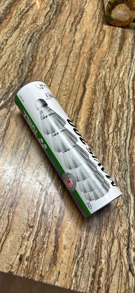 Yonex Mavis 300 Nylon Shuttlecocks (1/2 Dozen)