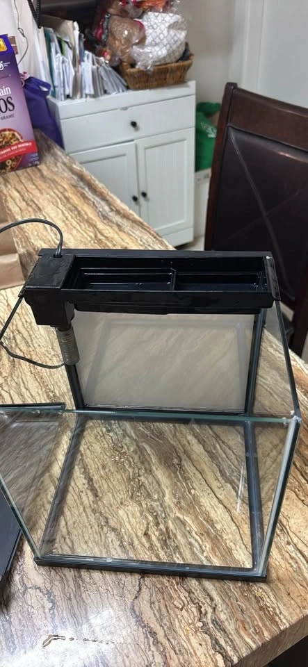 Top Fin Backlight Aquarium 3 Gal. - photo 5