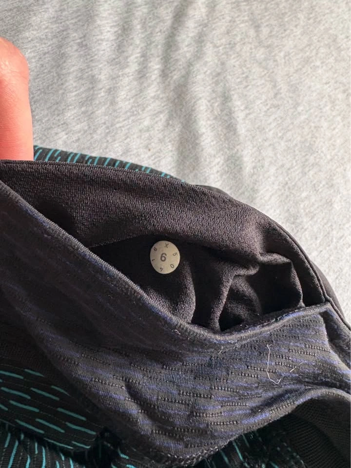 Lululemon Leggings - photo 3
