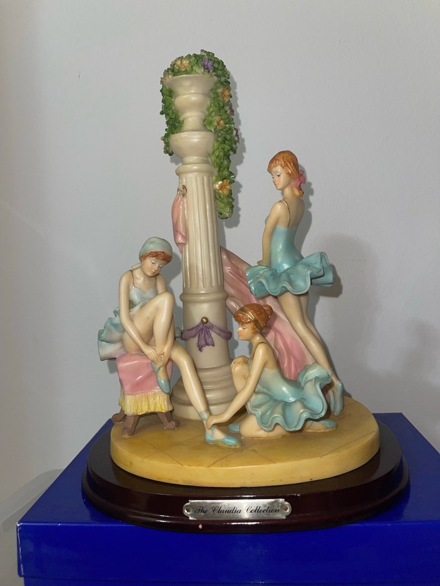 The Claudia Collection Figurine - photo 3