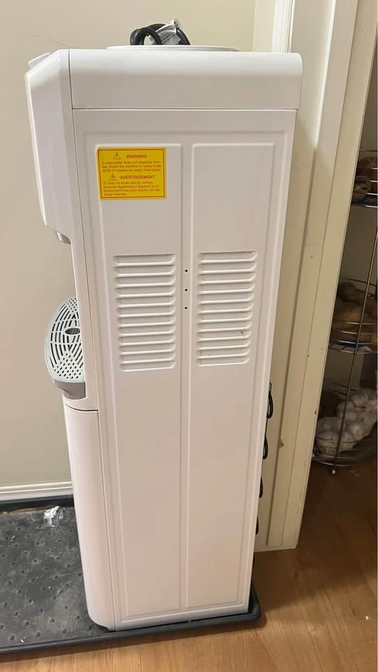 MASTER Chef Energy Star Top Load Water Cooler/Dispenser - photo 3