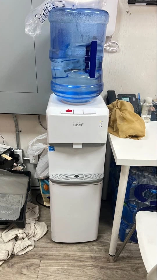 MASTER Chef Energy Star Top Load Water Cooler/Dispenser - photo 5