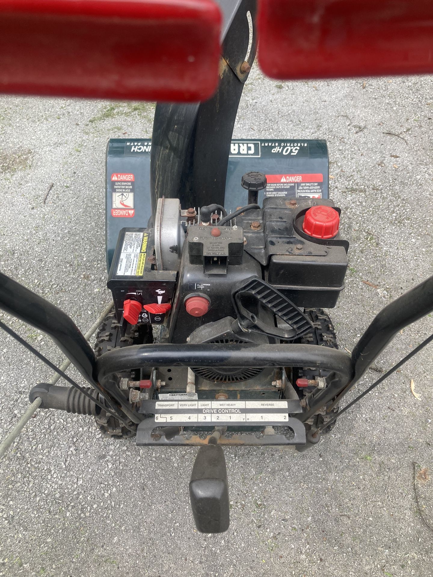 Craftsman 5HP 24” Dual Stage Electric Start Snow Thrower - photo 5