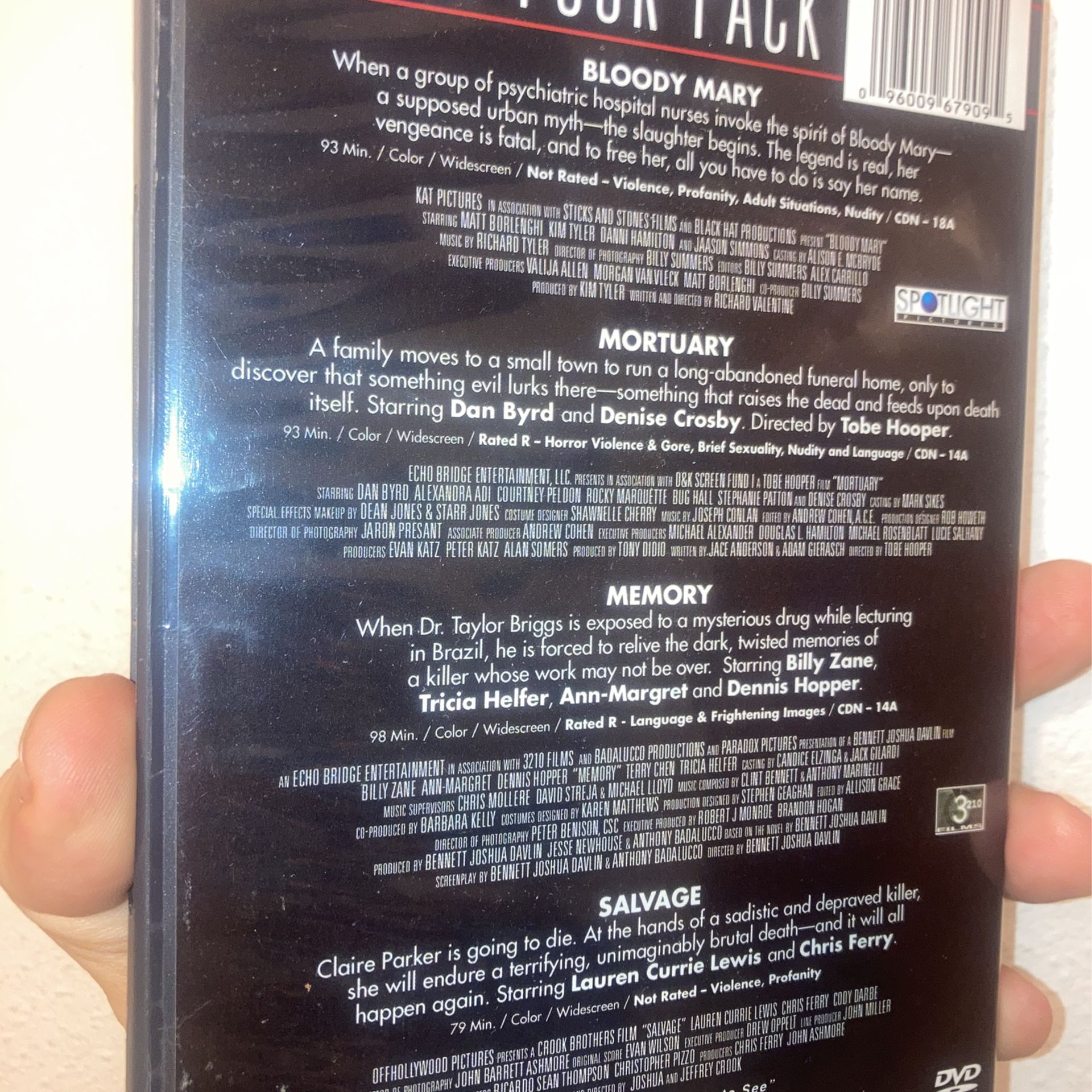 4 Film Horror Collector’s Set DVD - photo 2