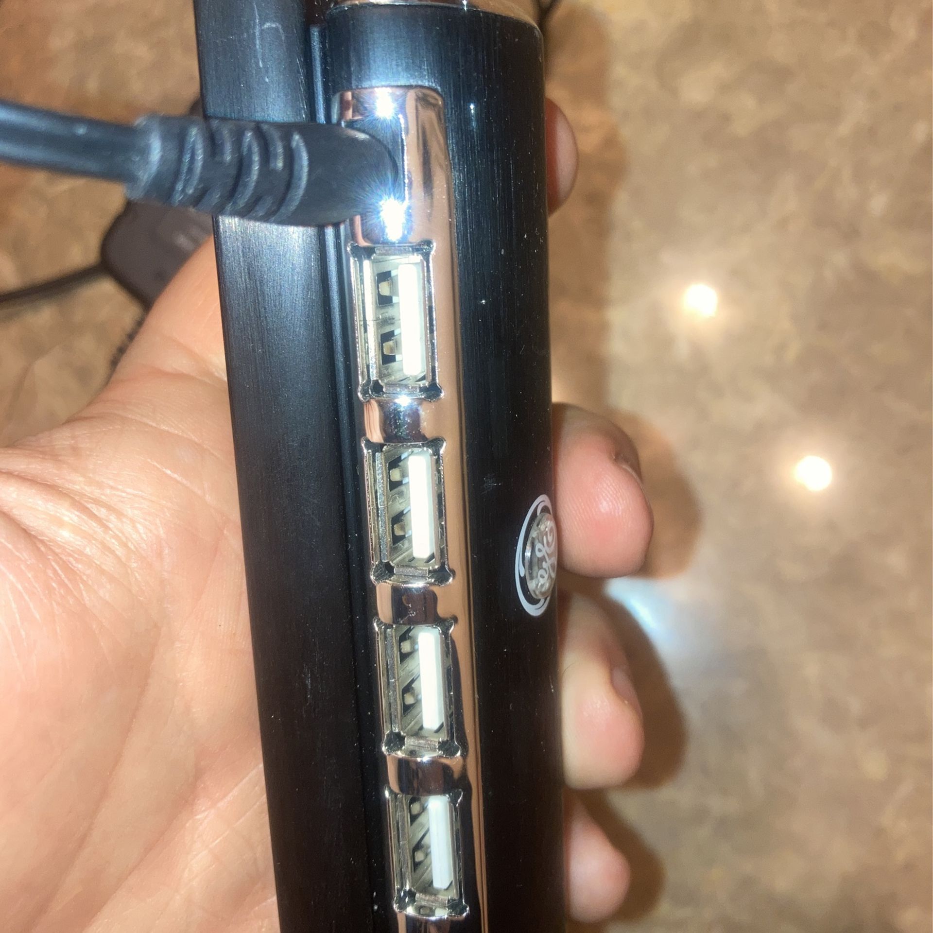 Executive 7 Port USB Hub - photo 3