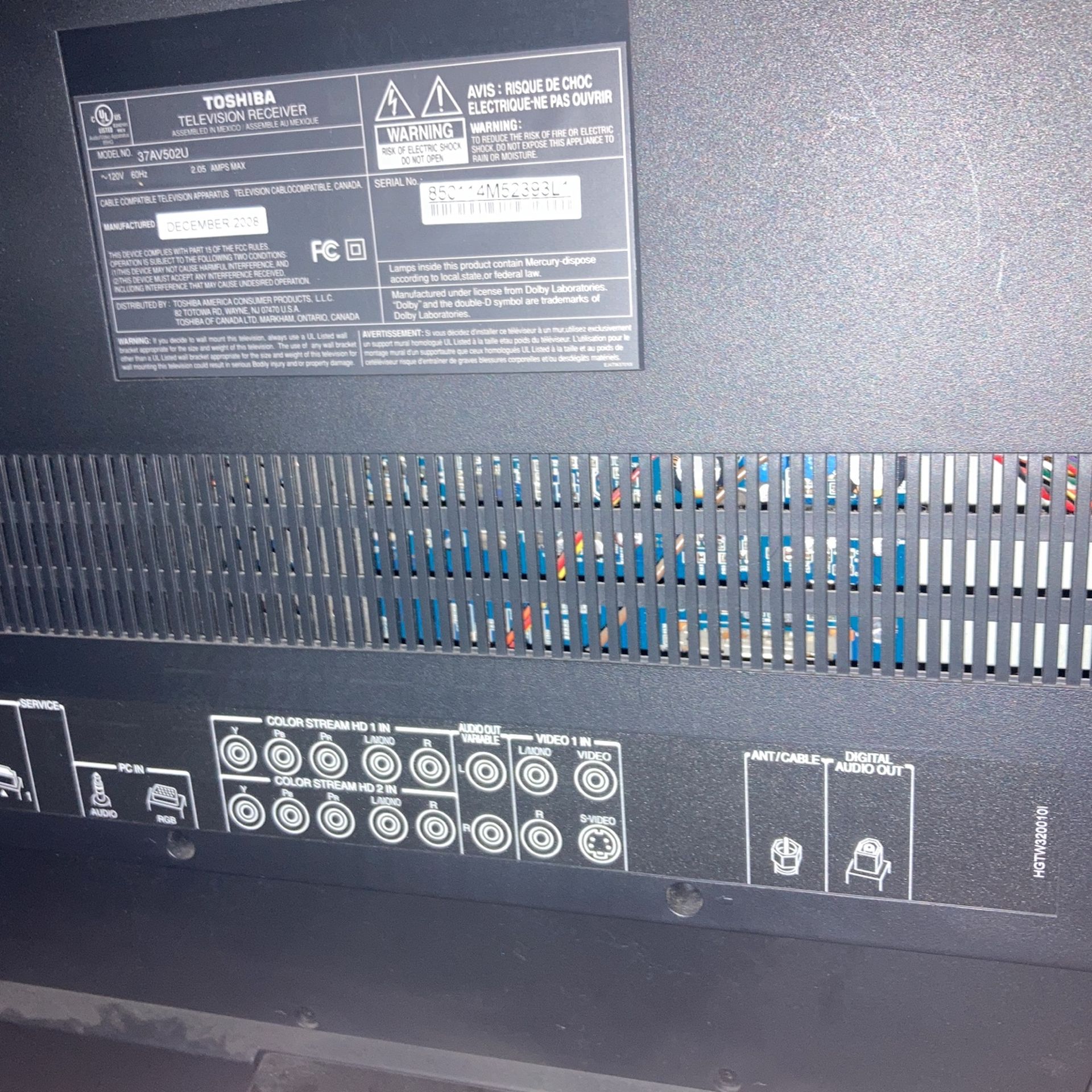 Toshiba 39” LCD TV, Model 37AV502U - photo 2