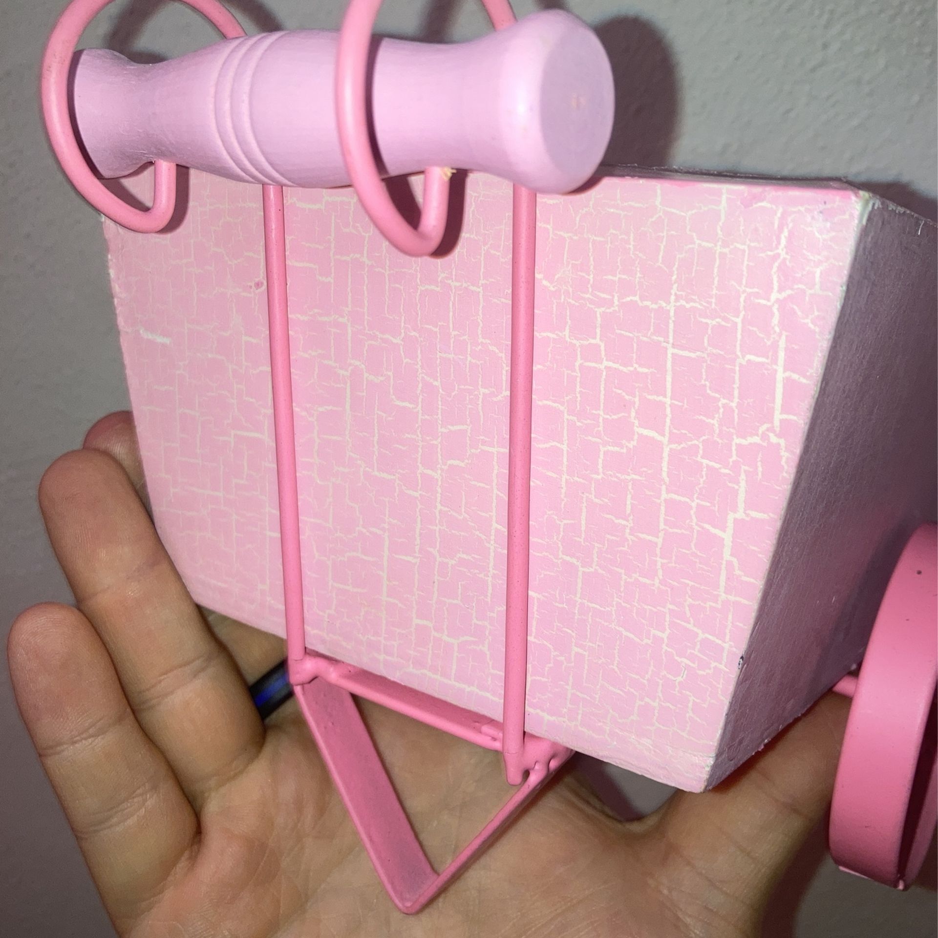 Decorative Pink Basket Holder - photo 3