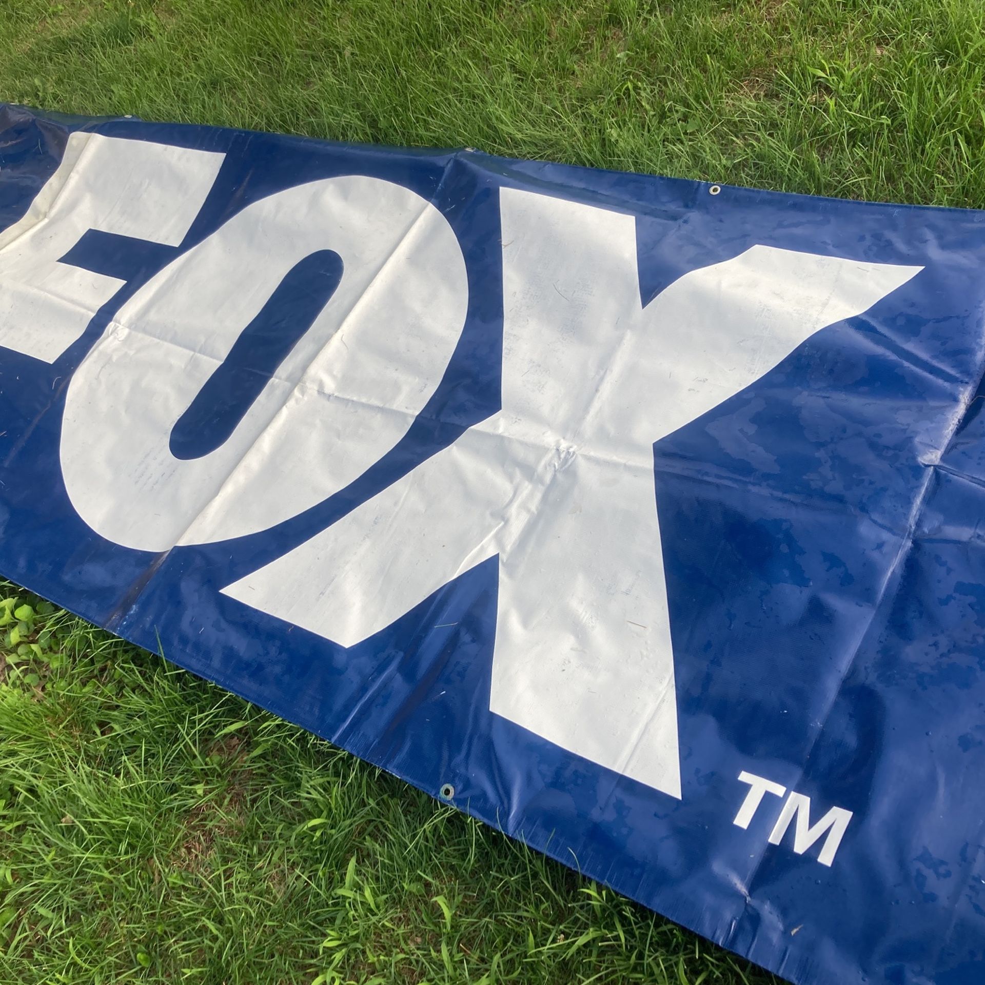 48”x174” (4’x14.5’) Custom FOX Network Vinyl Banner - photo 2