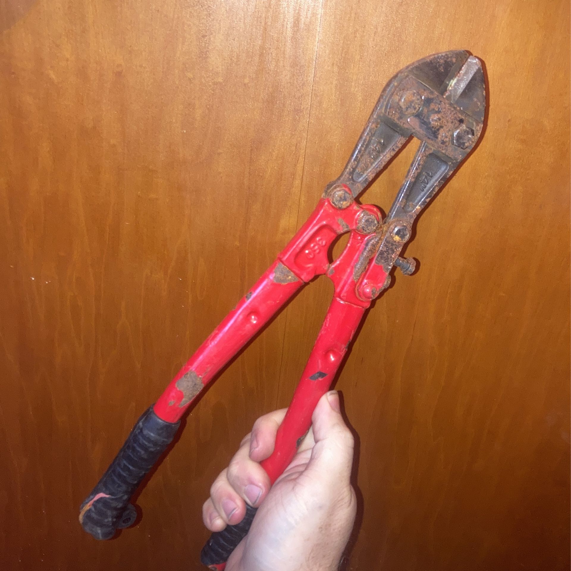 14” Bolt Cutter