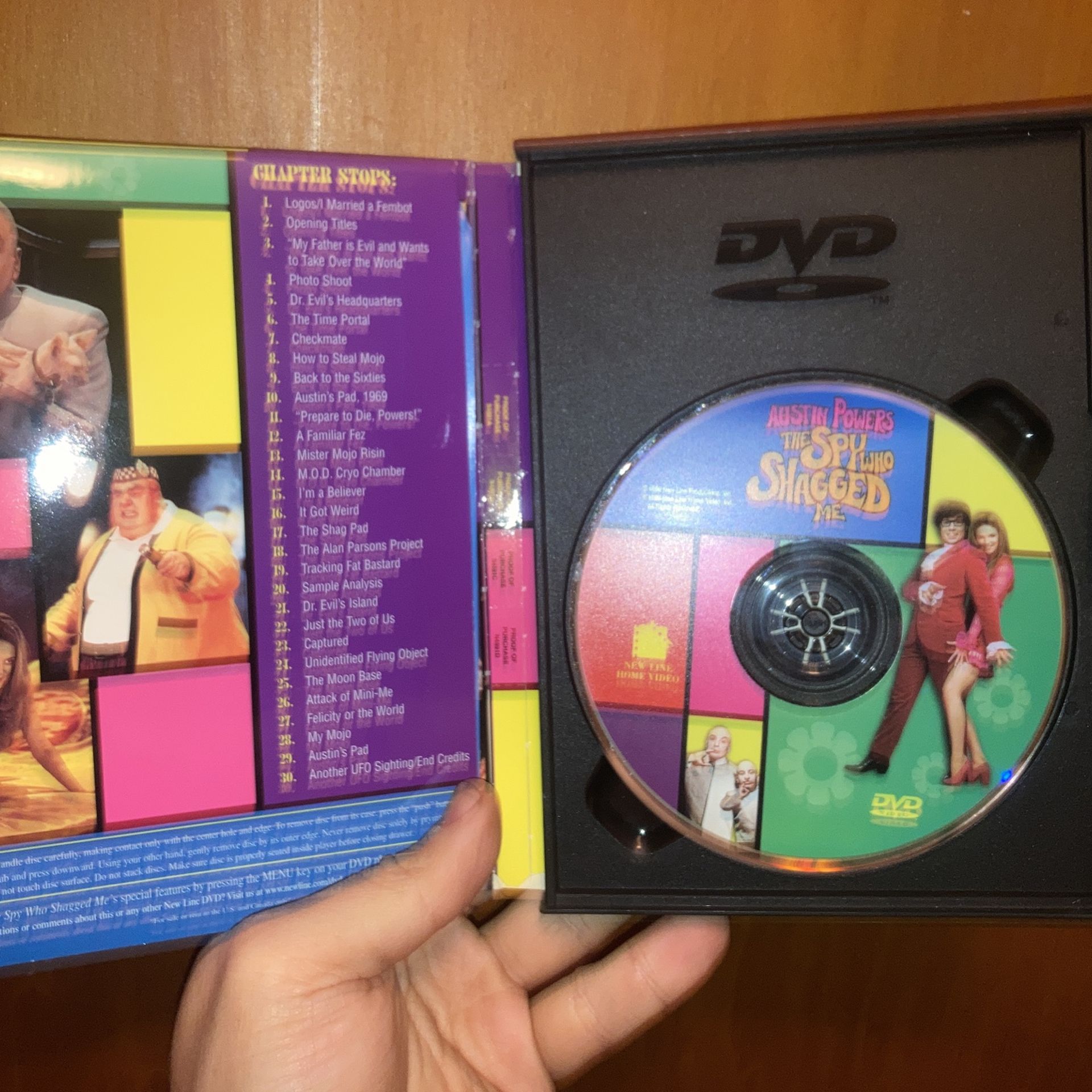 Austin Powers: The Spy Who Sh*gged Me DVD - photo 3