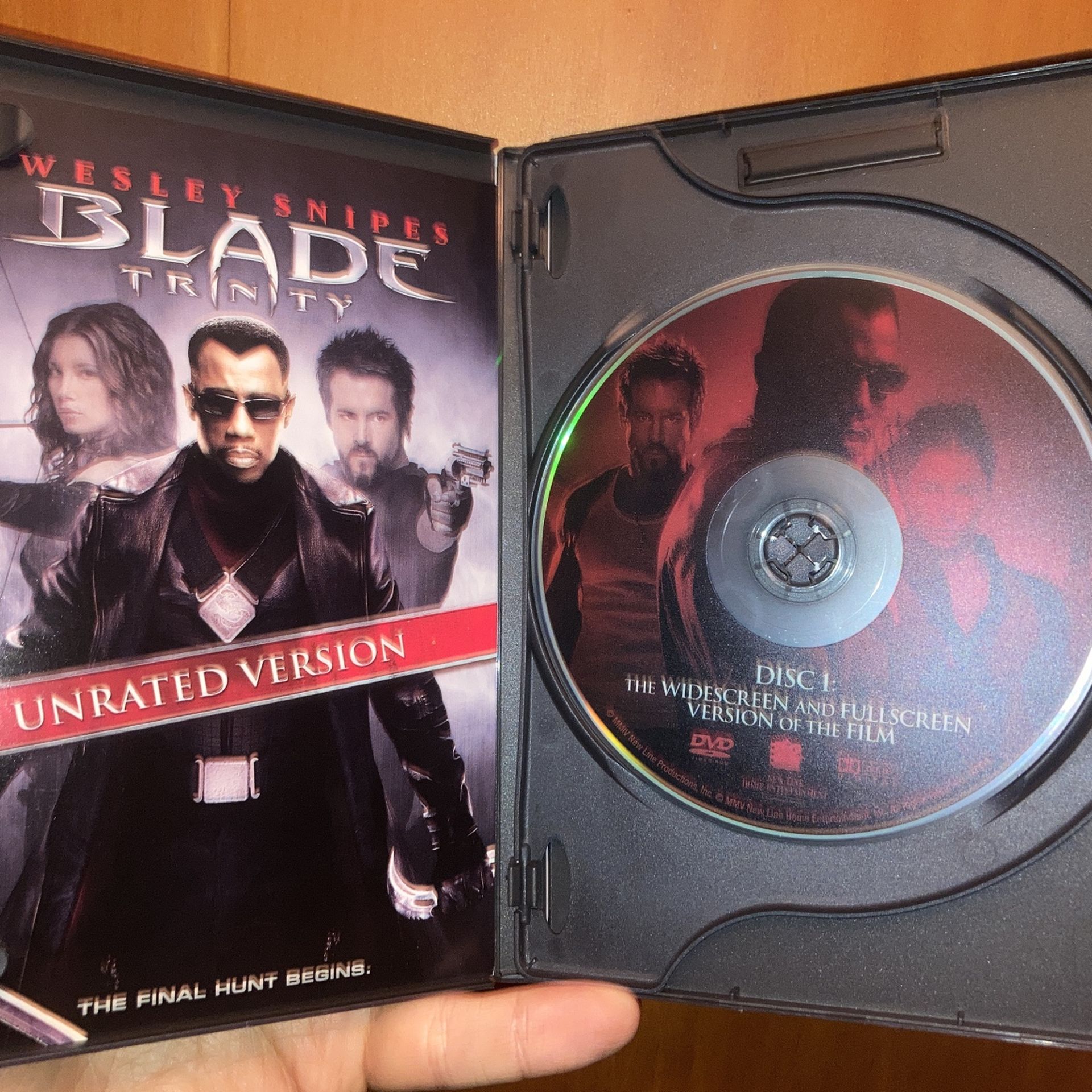Blade Trinity DVD - Unrated 2 Disc - photo 3
