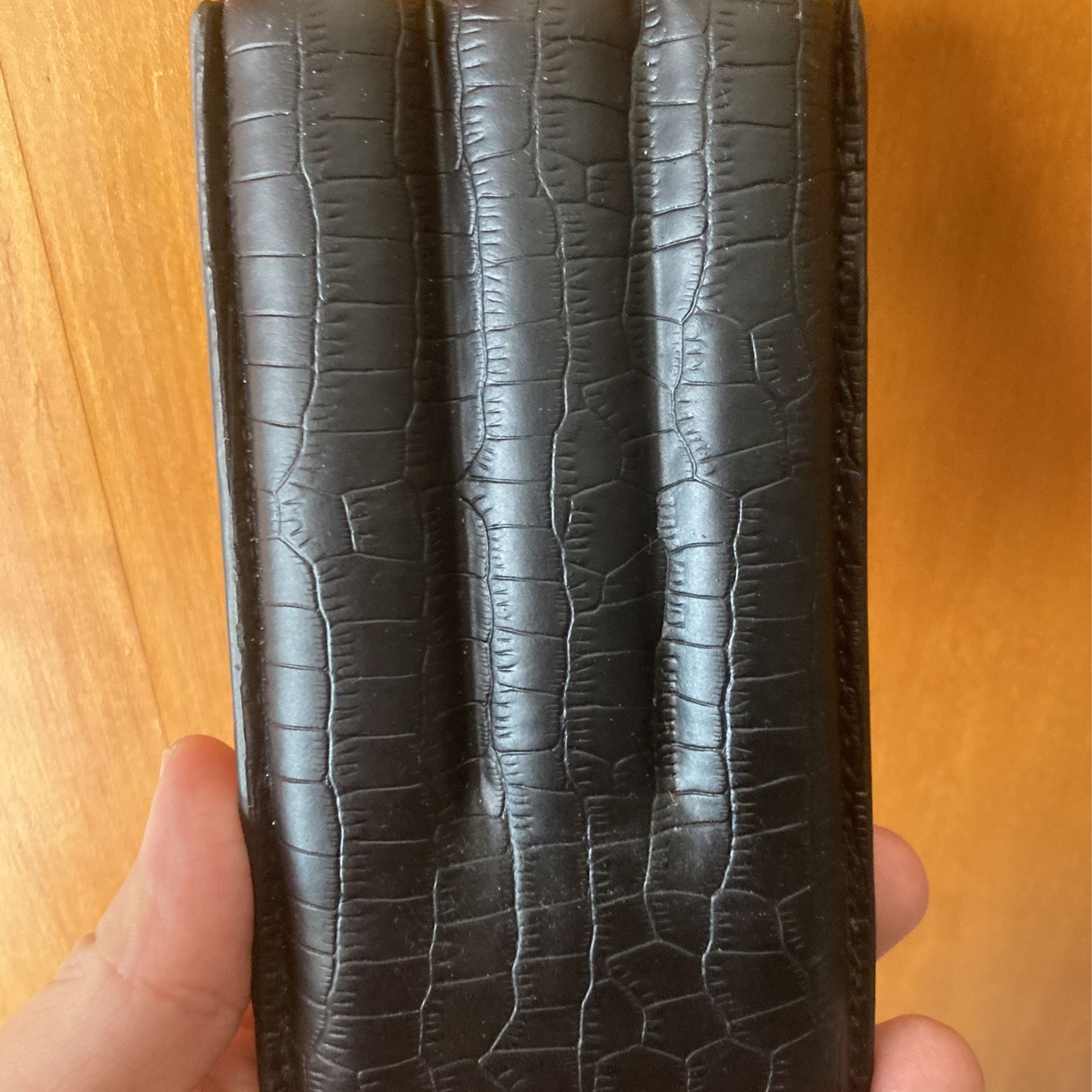 Mantello Black Leather Pouch Holder - photo 4